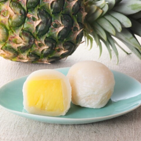 季節限定】パイナップル大福 | 菓匠 風月庵南坊 | 大丸芦屋店