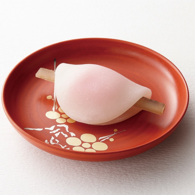 お正月に 花びら餅🐎