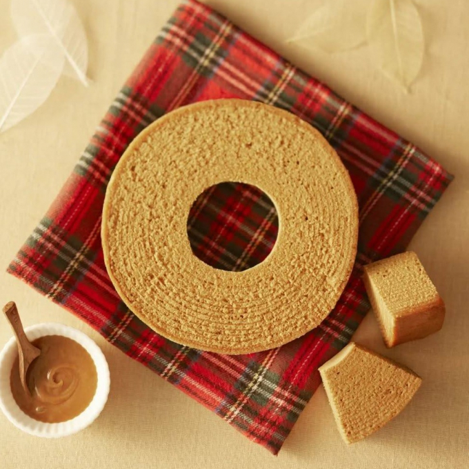 季節限定　キャラメル味のバウムクーヘン🎶