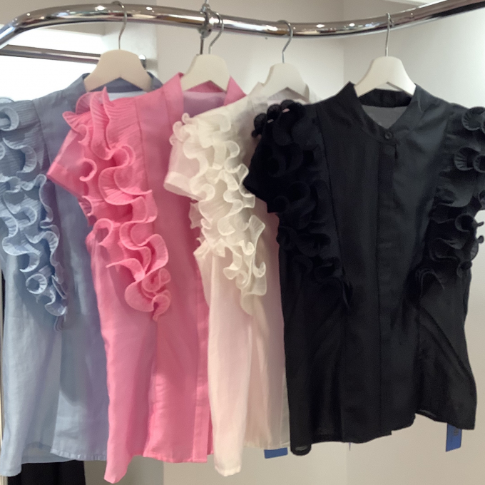 ☘️お待ちかね！フリルワンピース再入荷☘️