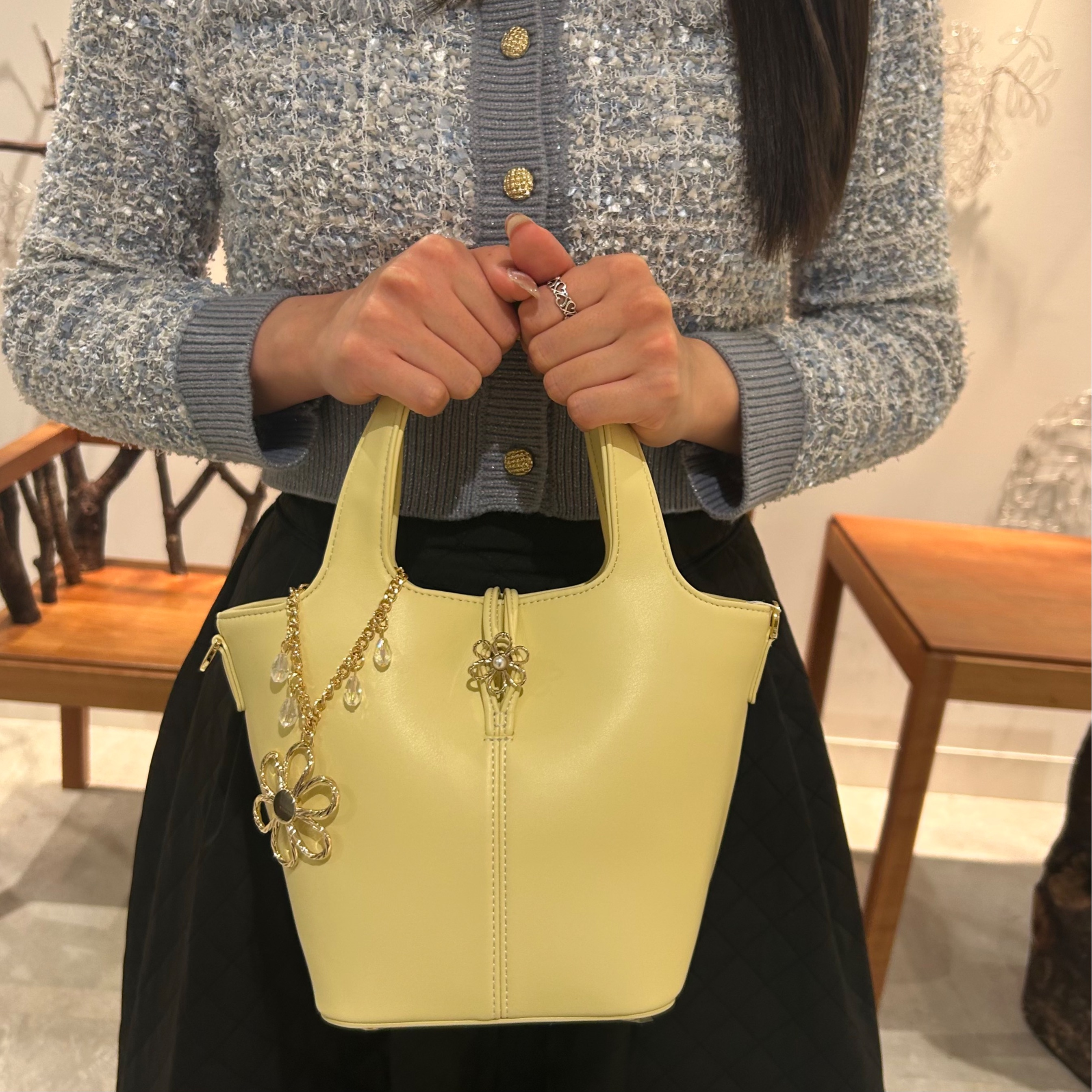 サマンサタバサ