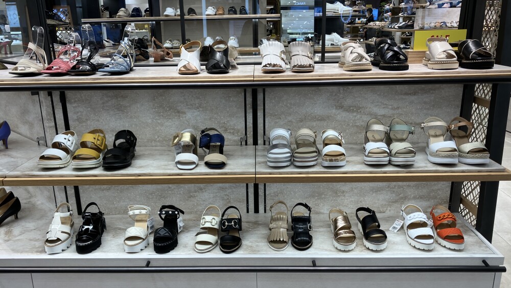 プレミアムパンプスコーナー✨SALE