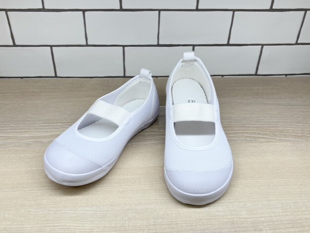 “入学準備におススメ!スクールグッズのご紹介〜上履き編〜”