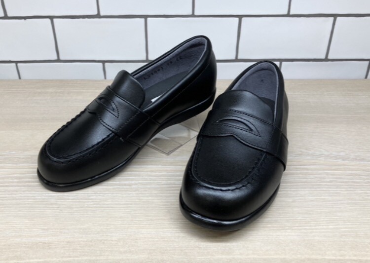 “入学準備におススメ!スクールグッズのご紹介〜ローファー編〜”