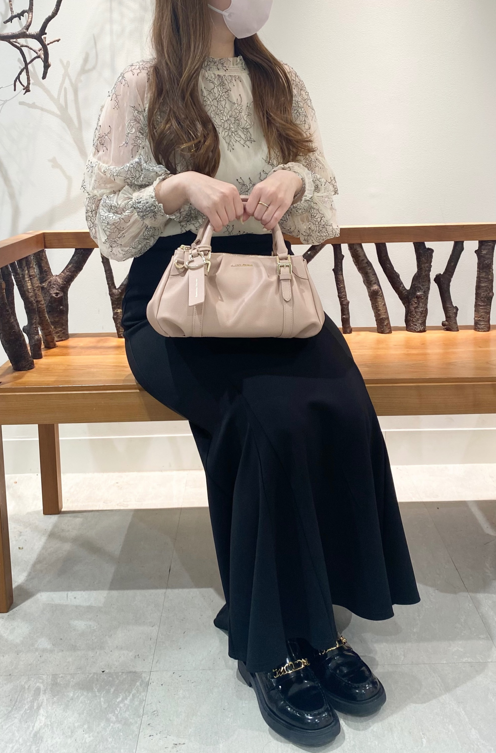 大丸神戸店人気No. 1ハンドバッグ👜🥇