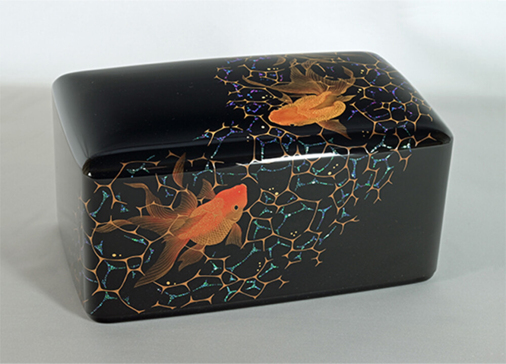 伝統に挑む 輪島塗俊英作家展