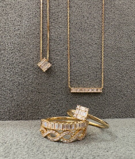 【agete】〜BELLESIORA〜Diamond Collection✨とホリデー特典のお知らせ