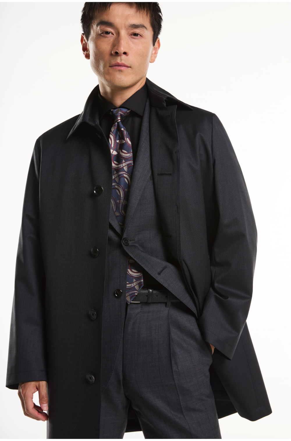 ビジネスシーンにおすすめのコート