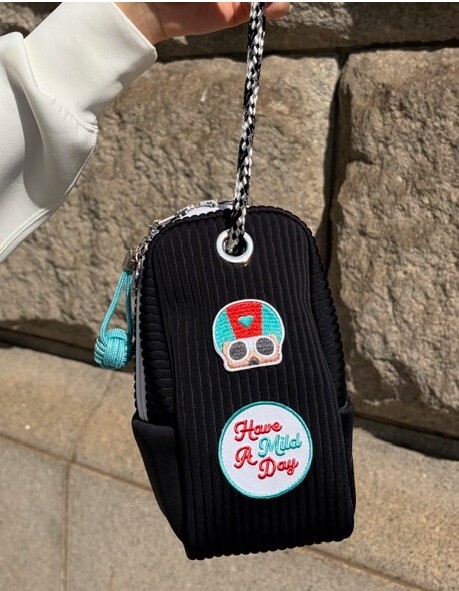 軽量バッグでお出かけの相棒に！