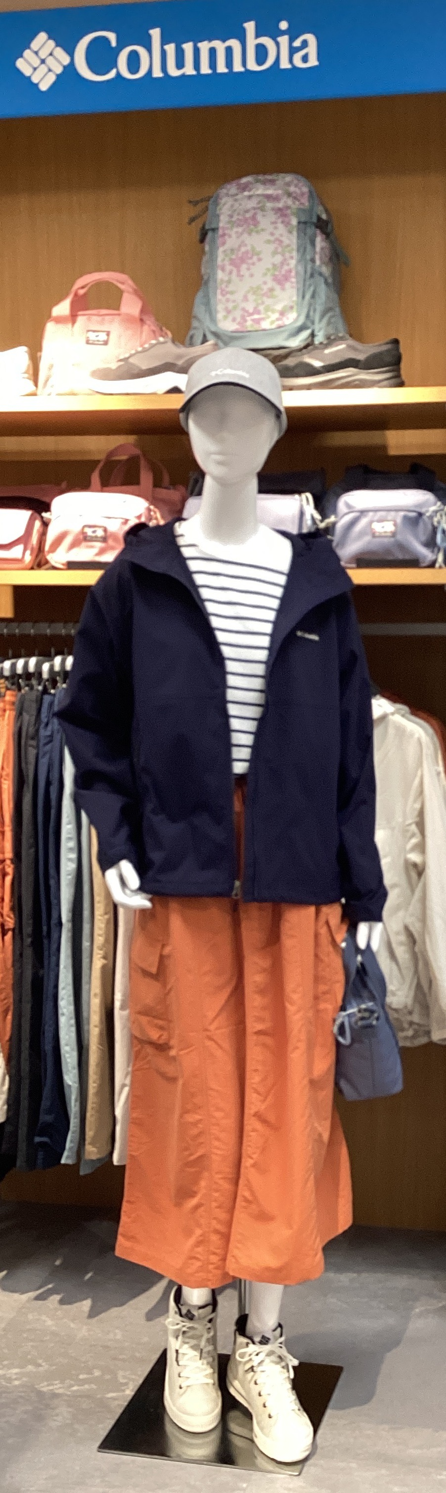 コロンビア  Women's 春物入荷！！