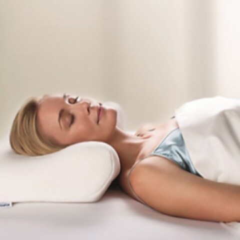 安眠を追求した立体フォルム♪エルゴプラスピロー(旧名:ミレニアム