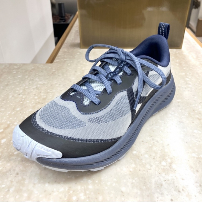 KEENのニューアイテムが入荷しました！