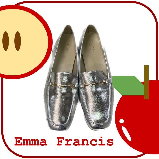 【新入社員のススメ】第7回：『スクエアトゥ フラット ビットローファー by Emma Francis』