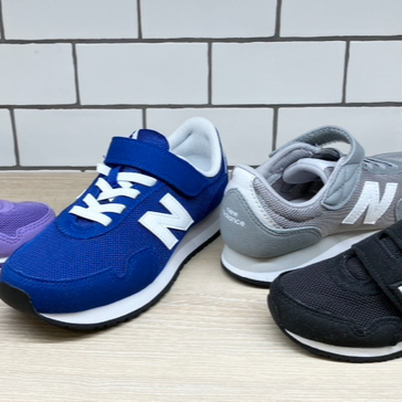 お出掛け・普段使いにぴったり/New Balance