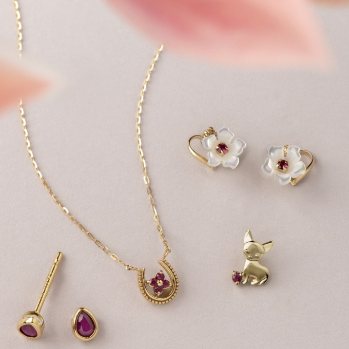 7月 Birthstone　◆ルビー◆