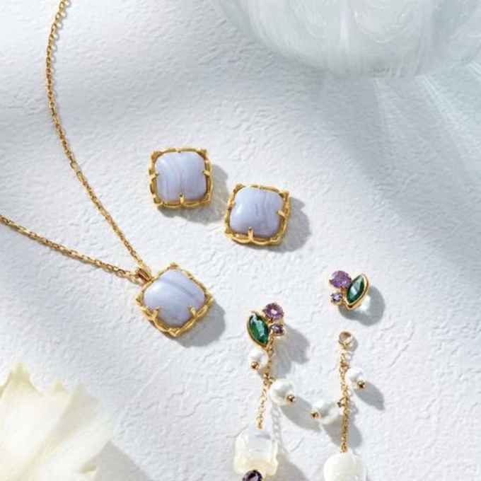 春を楽しめるカラーストーンジュエリー🌸✨