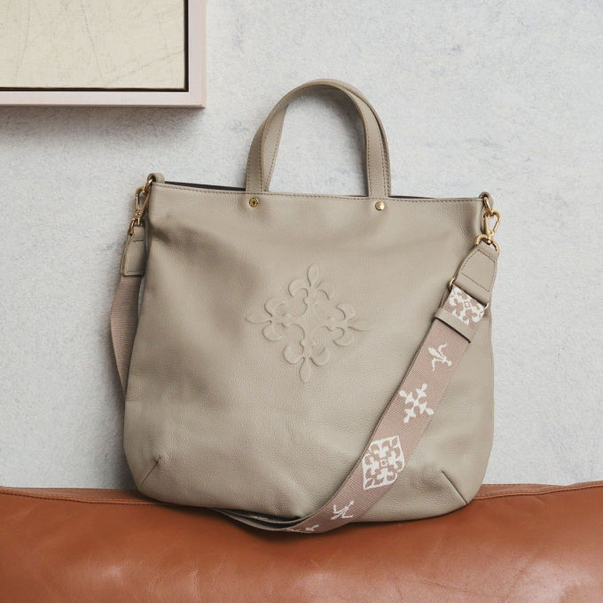 『ラシット』待望の再入荷♪