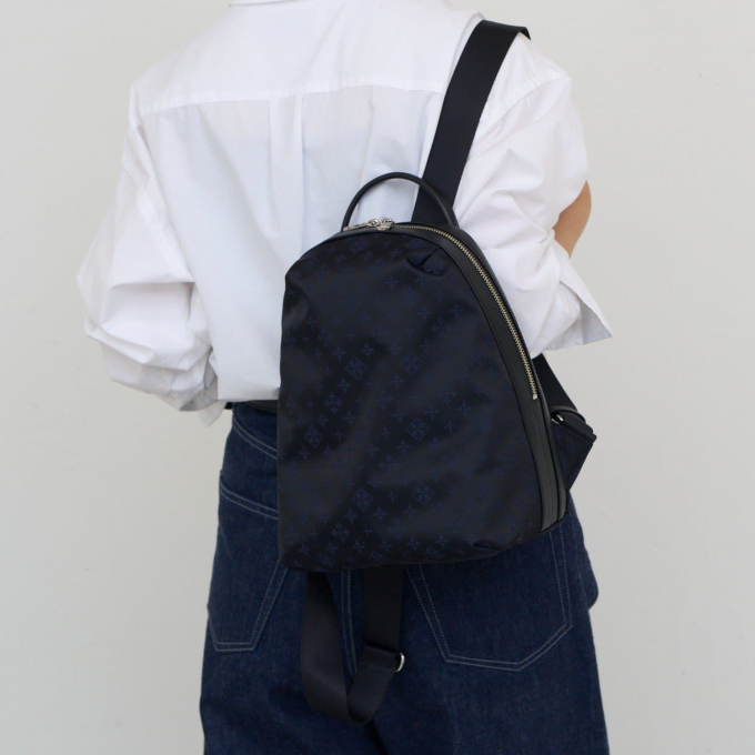 【ラシット】待望の新作リュックサック入荷！！