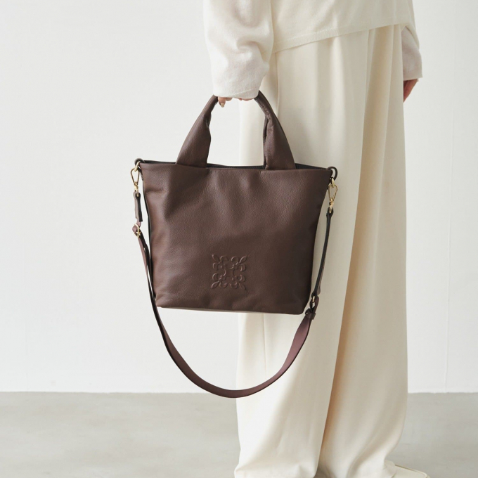 『ラシット』スフレショルダーバッグ入荷