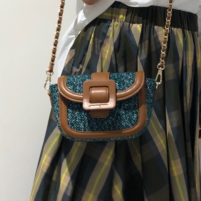 秋冬にぴったりのショルダーバッグが登場です✨