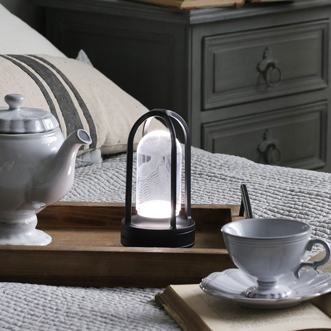 秋の夜長に。心地よい夜風と灯りを楽しむための癒やしアイテム