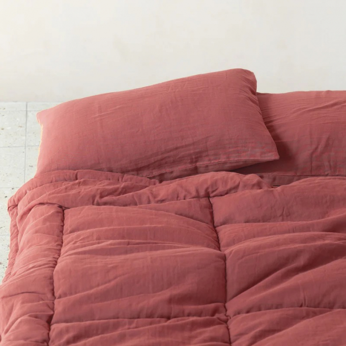 ガーゼの薄綿布団