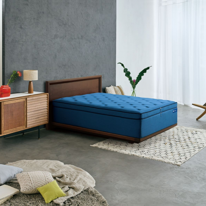 リビングマルシェ