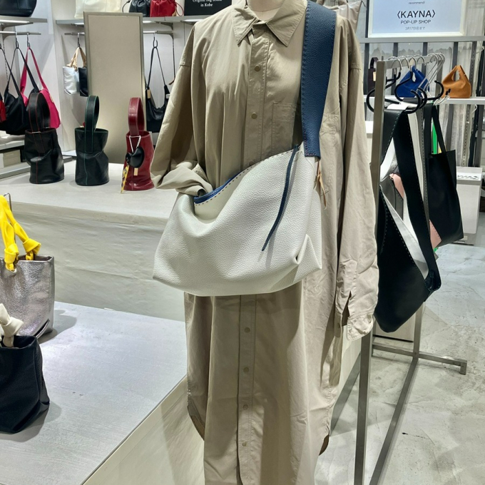 【KAYNA　POP-UP SHOP】  シンプルなのに個性的。毎日を彩るレザーバッグ☆ 