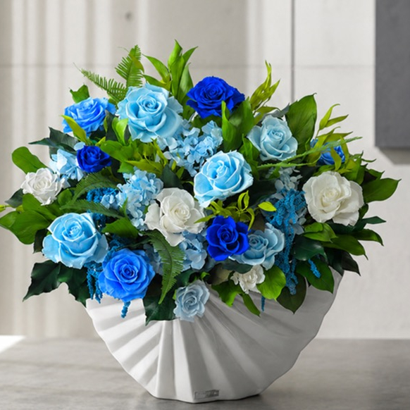 ブルーのお花で涼しげに