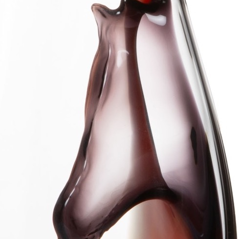 2 0 2 6 年の干支「午」にちなんだ縁起物のデカンタ ＜デカンタ＞ 『 リーデル・ホース・デカンタ ブラック/レッド』