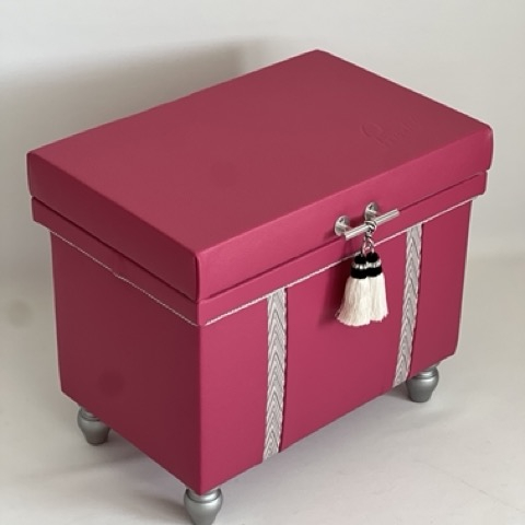 リーデル　茶箱・ピンクのご注文を受け付けております
