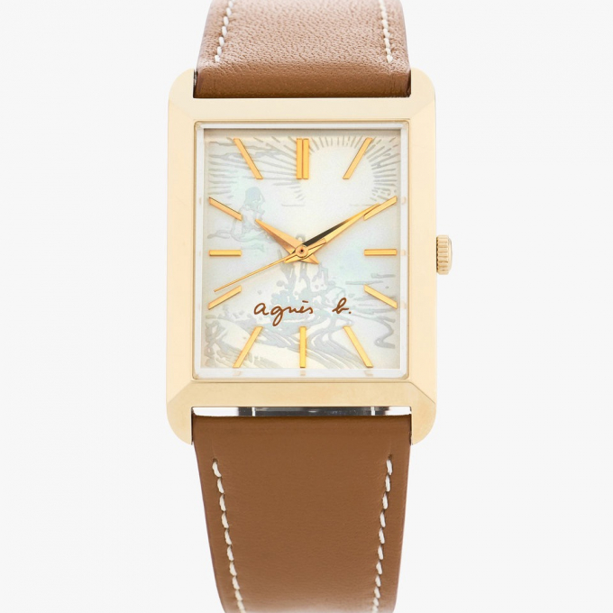 手元を彩る⌚スクエアウォッチ