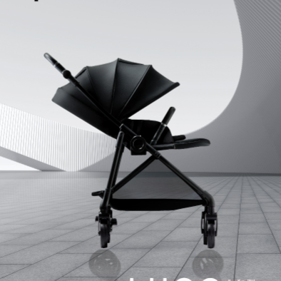 【アップリカ】ルーチェフリーACお取り扱いございます！