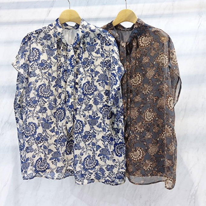 品のあるフラワープリントのセットアップ が入荷！