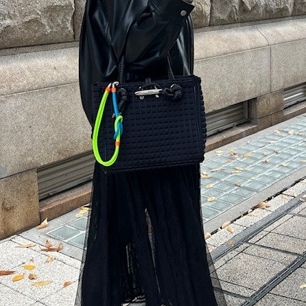 汎用性が高い相棒バッグ！