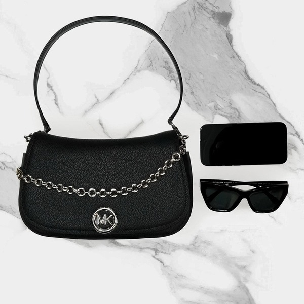 【大人気"NOLITA"から新しいシルエットが登場！】