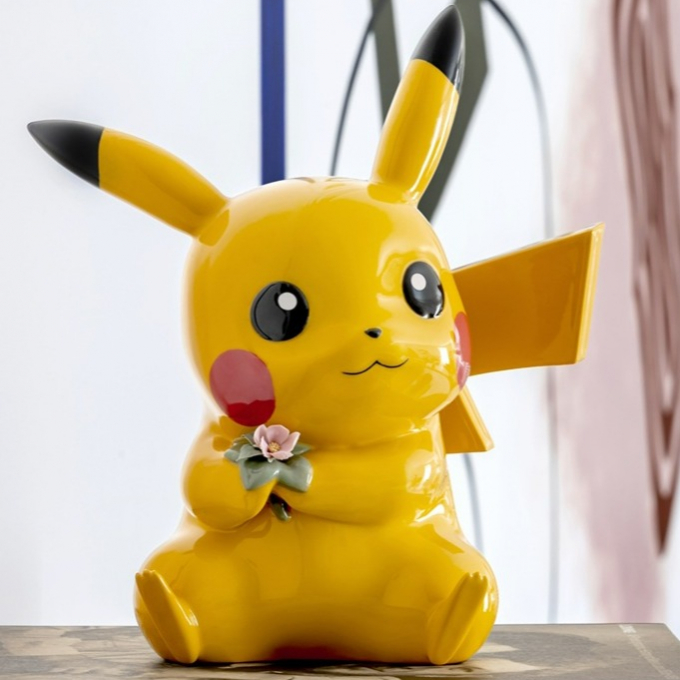 【リヤドロ】新作ピカチュウのご案内