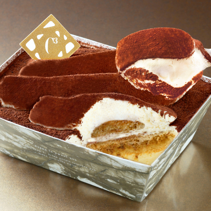 もうすぐ父の日♪コーヒー好きのお父さんにティラミスの贈り物はいかがですか♡