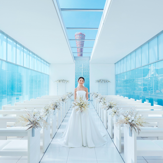 〈ウェディング〉海と神戸の街に祝福されて—永遠を誓う港のウェディングー