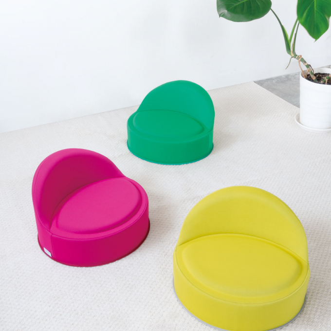 リビングマルシェ開催中！ジャストフィットサイズのクッションをご紹介！