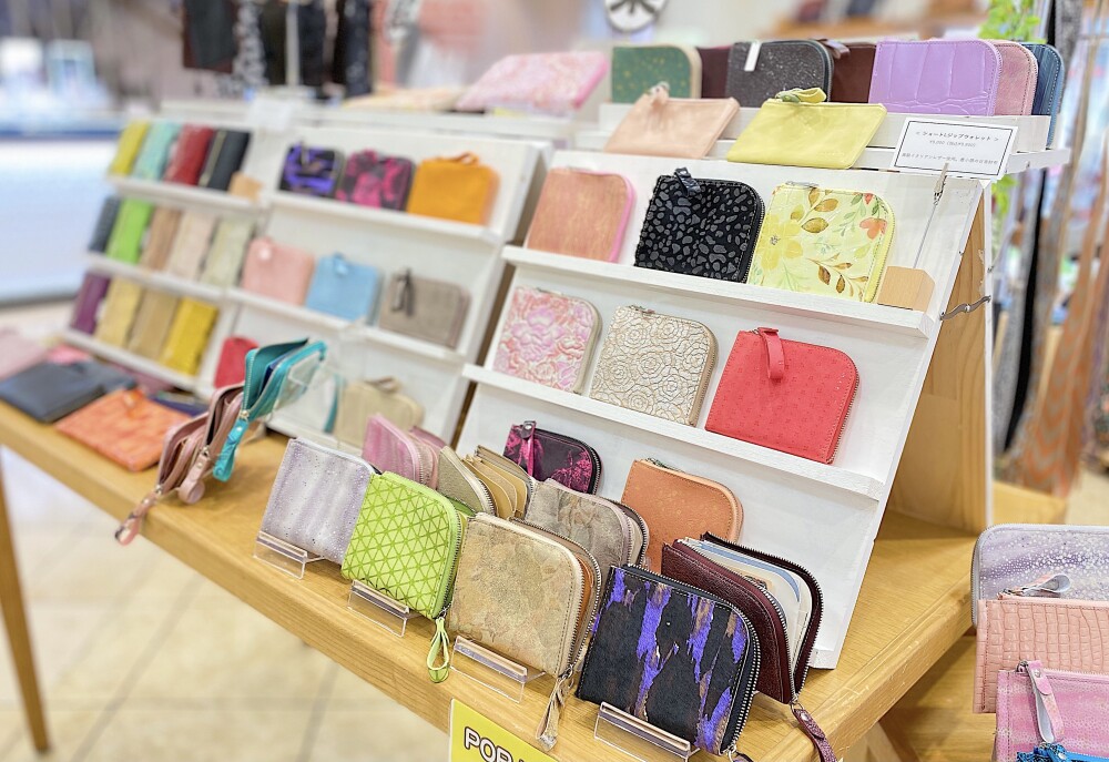 〈期間限定SHOP〉R/E SIDE（リサイド）👛