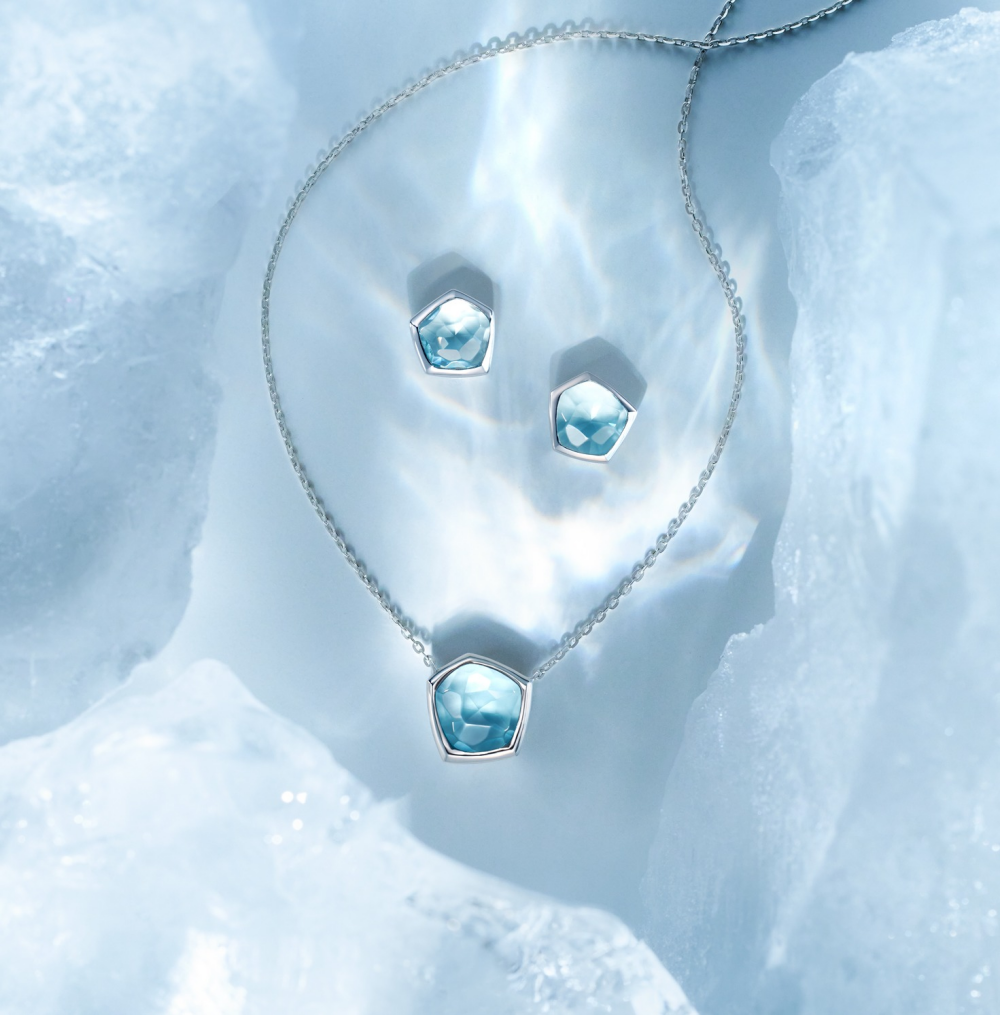 ブルートパーズ ネックレス