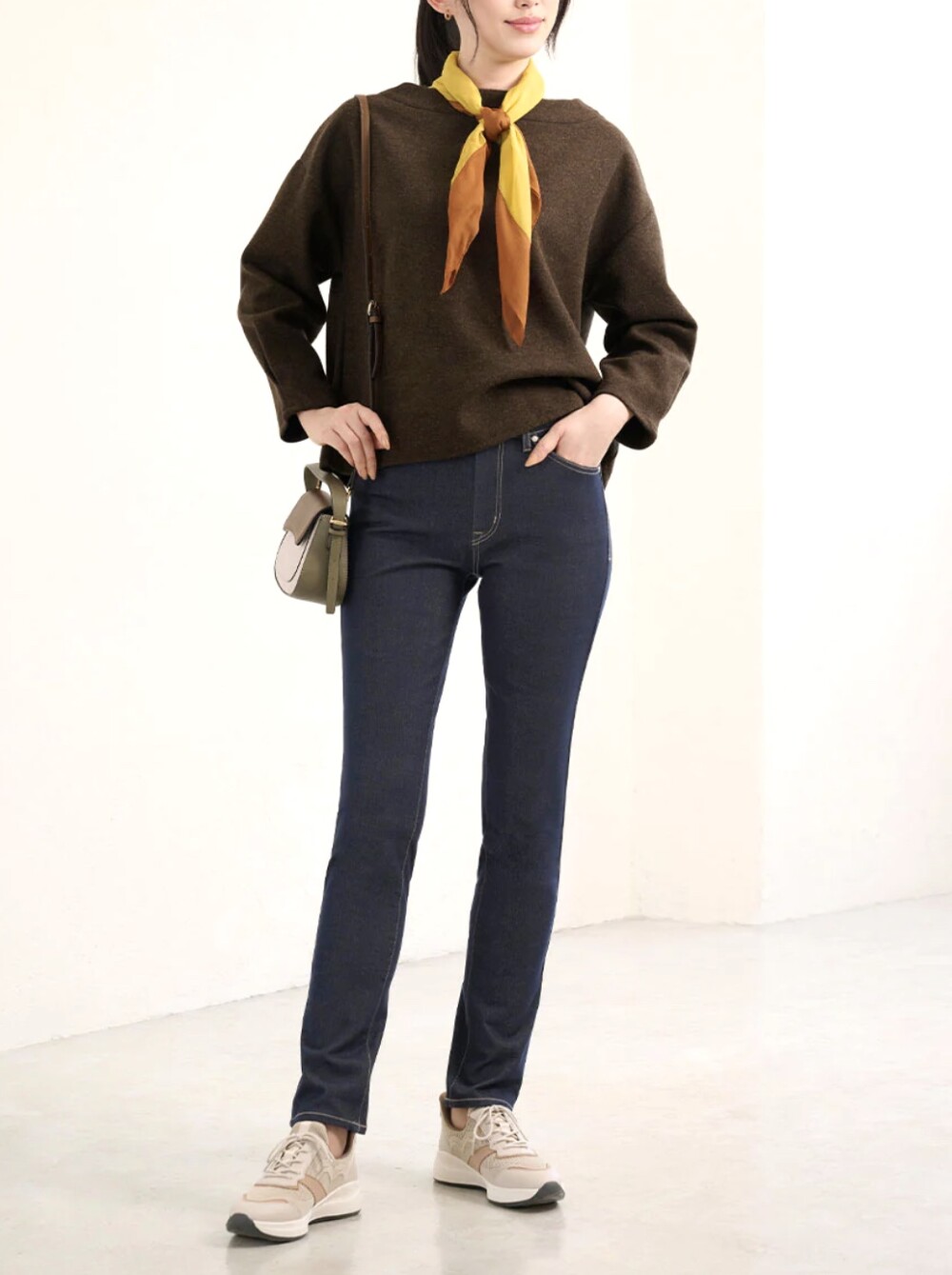 ジーンズライク裏起毛・スリムパンツ