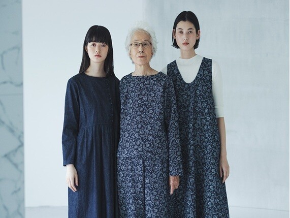 GRANDMA MAMA DAUGHTER POP UP