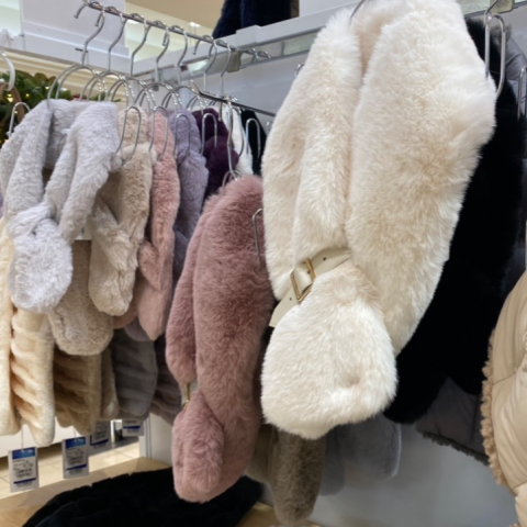 ムーンバット〉ファー特集 | イベント情報/本館1階 | 高知大丸公式