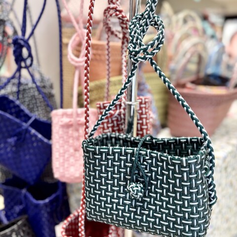 mekearisa、メケアリサ MEKEARISA ｜メケアリサ (@mekearisa) · Hirakata-shi, Osaka