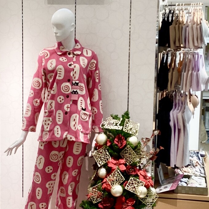 《ワコール》あったかナイトウェア