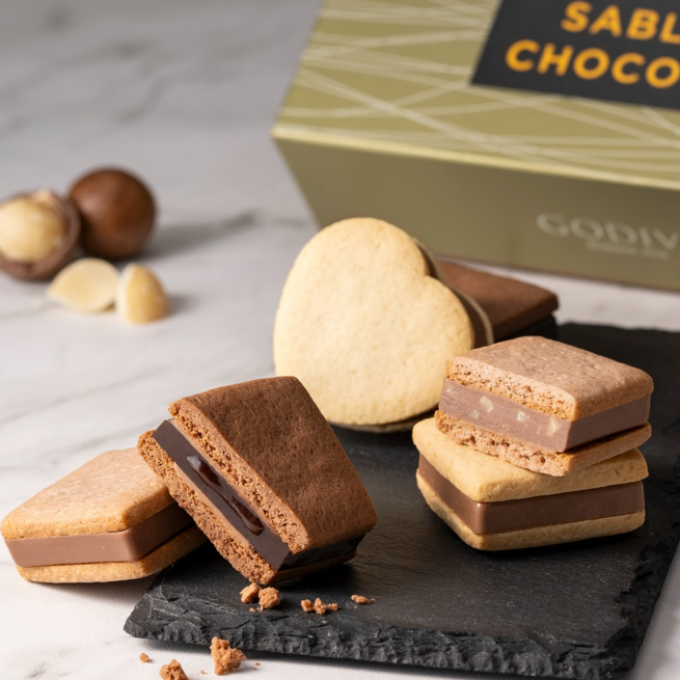  〈GODIVA〉✨伝統のチョコレートをサブレの定番に🌹💝　サブレショコラ