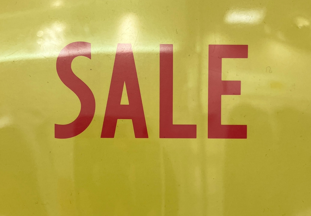 婦人洋品売場【クリアランスセール】