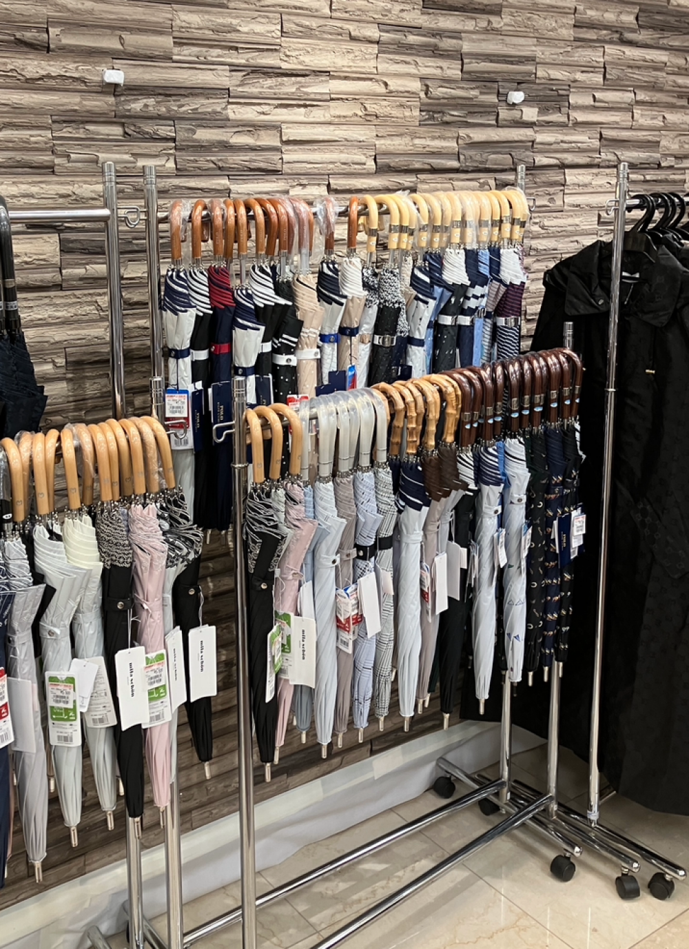 ムーンバット140周年記念　スペシャル　セール開催‼️